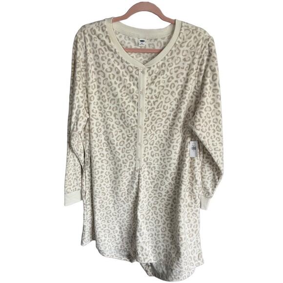Old Navy animal print leopard white cream shorts romper cozy pajama XXL NWT - Picture 2 of 8